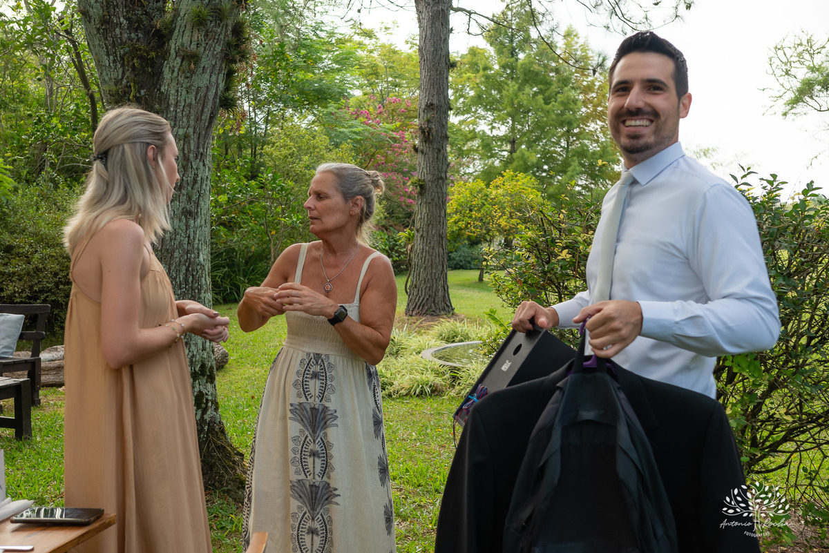 Flávia e Cristiano – Casamento – Casamento Ar Livre – Charqueada Boa Vista – Ar Livre – Campo – Felicidade – Amor – Fotografia de Casamento – Juntos – Amanhecer – Dia Especial – Vida – Celebração – Intimo – Luterano – Antonio Rocha Fotografias – Pelotas