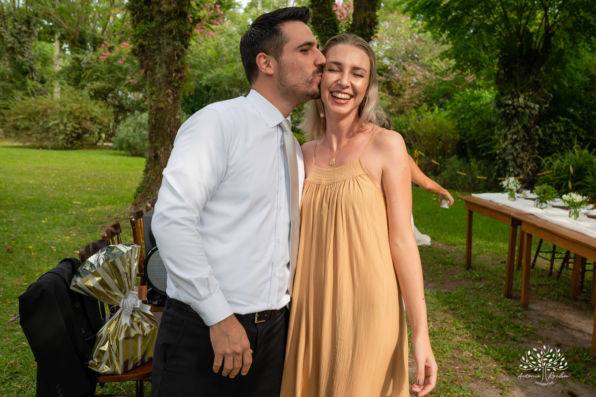 Flávia e Cristiano – Casamento – Casamento Ar Livre – Charqueada Boa Vista – Ar Livre – Campo – Felicidade – Amor – Fotografia de Casamento – Juntos – Amanhecer – Dia Especial – Vida – Celebração – Intimo – Luterano – Antonio Rocha Fotografias – Pelotas