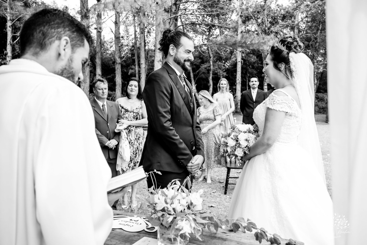Flávia e Cristiano – Casamento – Casamento Ar Livre – Charqueada Boa Vista – Ar Livre – Campo – Felicidade – Amor – Fotografia de Casamento – Juntos – Amanhecer – Dia Especial – Vida – Celebração – Intimo – Luterano – Antonio Rocha Fotografias – Pelotas