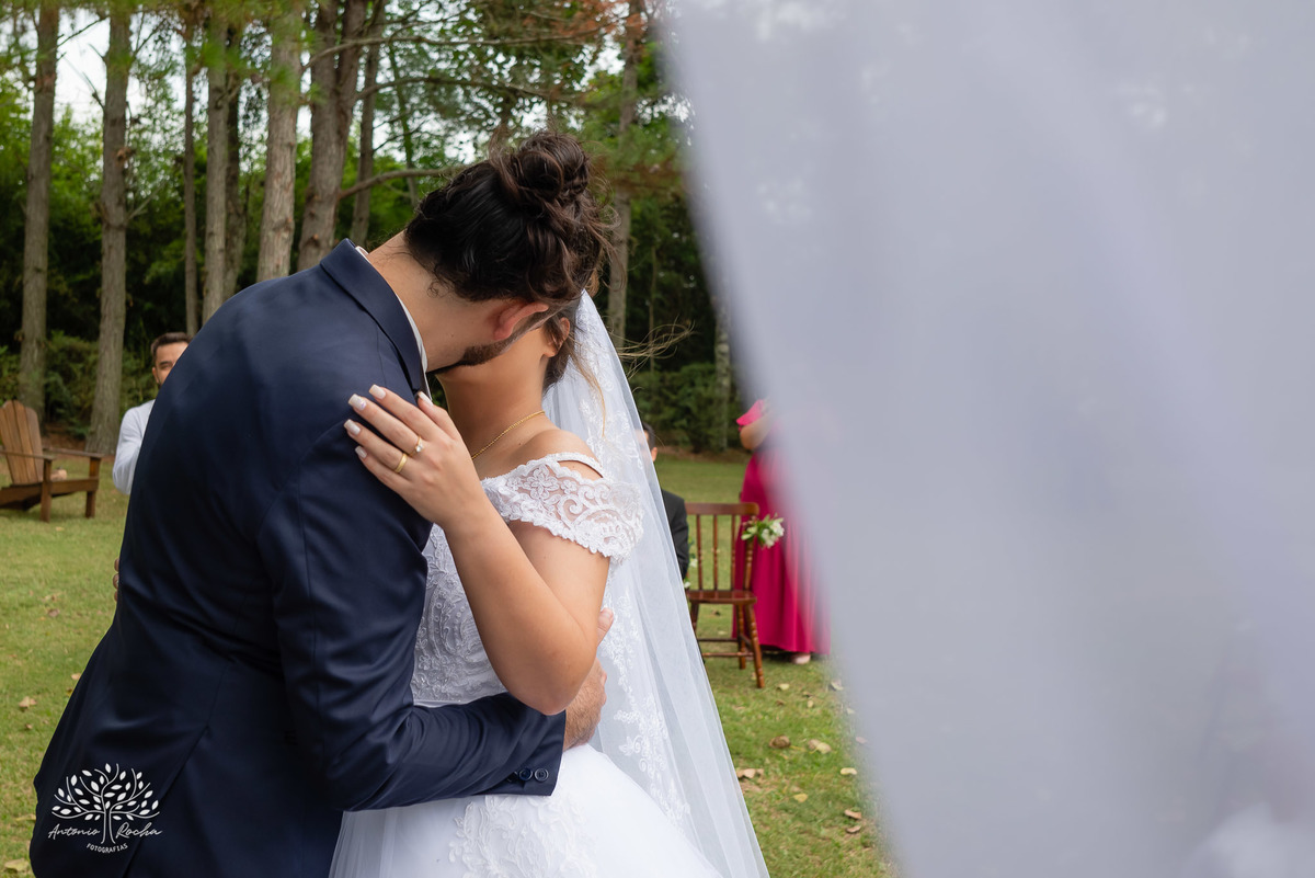 Flávia e Cristiano – Casamento – Casamento Ar Livre – Charqueada Boa Vista – Ar Livre – Campo – Felicidade – Amor – Fotografia de Casamento – Juntos – Amanhecer – Dia Especial – Vida – Celebração – Intimo – Luterano – Antonio Rocha Fotografias – Pelotas