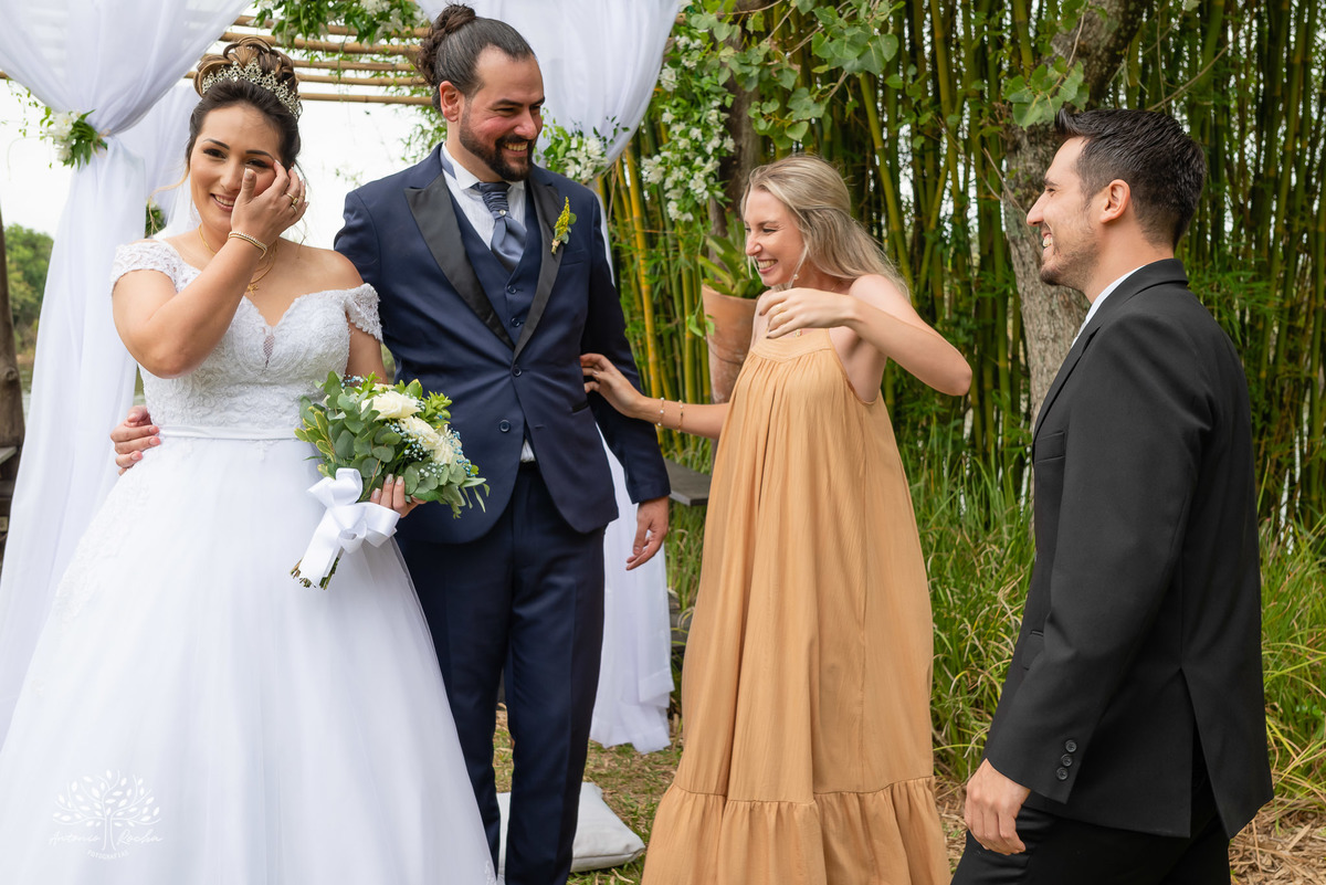 Flávia e Cristiano – Casamento – Casamento Ar Livre – Charqueada Boa Vista – Ar Livre – Campo – Felicidade – Amor – Fotografia de Casamento – Juntos – Amanhecer – Dia Especial – Vida – Celebração – Intimo – Luterano – Antonio Rocha Fotografias – Pelotas