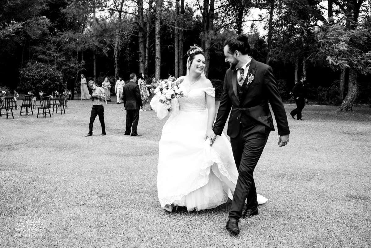 Flávia e Cristiano – Casamento – Casamento Ar Livre – Charqueada Boa Vista – Ar Livre – Campo – Felicidade – Amor – Fotografia de Casamento – Juntos – Amanhecer – Dia Especial – Vida – Celebração – Intimo – Luterano – Antonio Rocha Fotografias – Pelotas