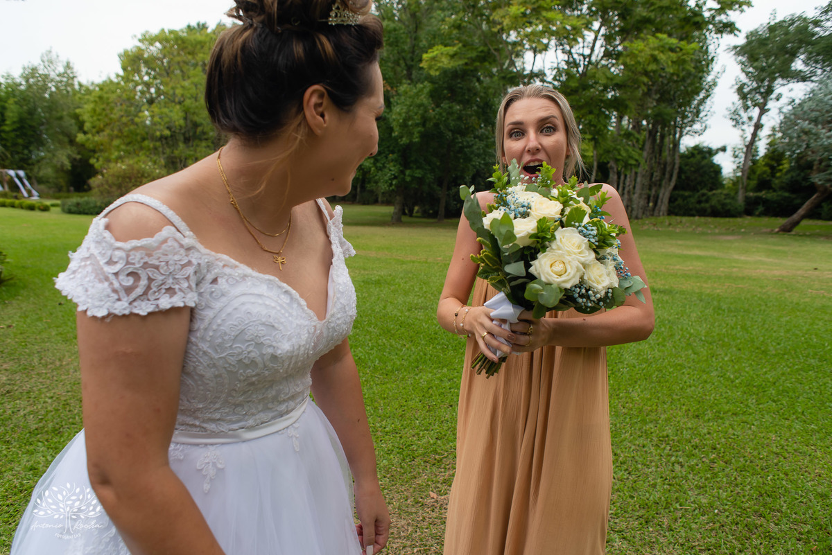 Flávia e Cristiano – Casamento – Casamento Ar Livre – Charqueada Boa Vista – Ar Livre – Campo – Felicidade – Amor – Fotografia de Casamento – Juntos – Amanhecer – Dia Especial – Vida – Celebração – Intimo – Luterano – Antonio Rocha Fotografias – Pelotas