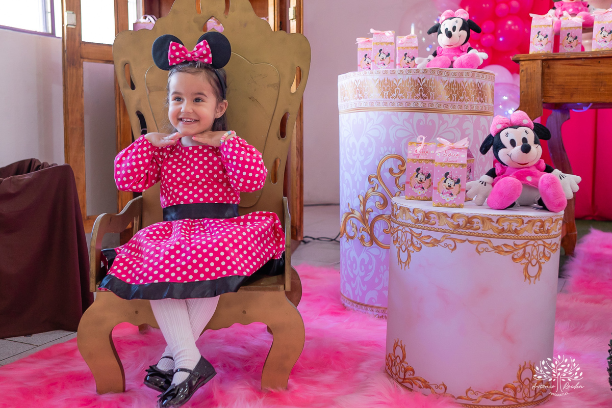 Lara – Ariane e Fábio = Lara – Big Fest – Minie – Lara 3 Anos – Infantil – Criança – Festa Infantil – Felicidade – Amor – Vida – Pelotas – Antonio Rocha Fotografias – Família Linda – Fotografia de Família – 3 Anos – Sorrisos – Carinho – Crescer – Simpatia