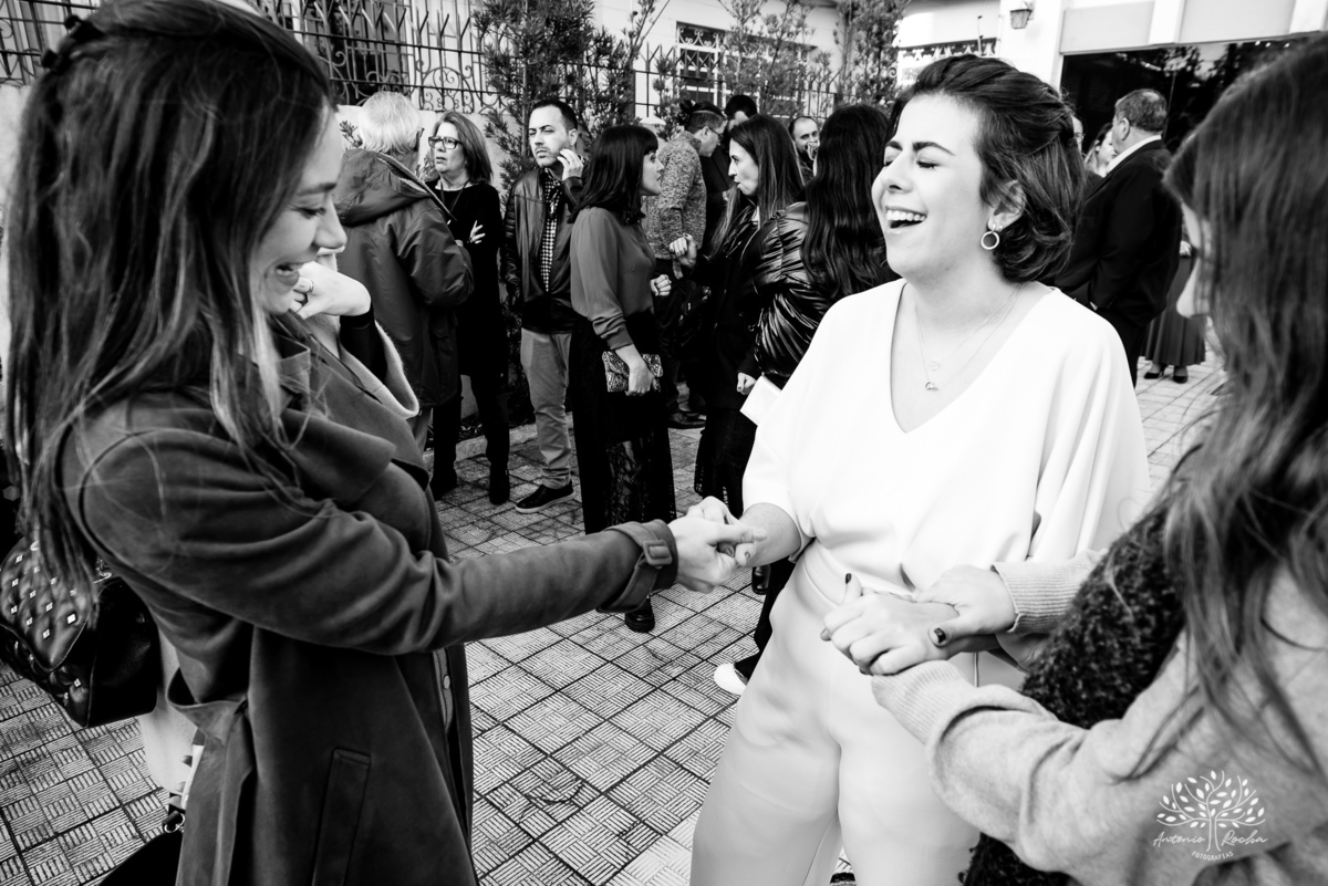 Vitória e Diogo – Casamento – Casamento Civil – Ensaio – Recepção – Casamento Íntimo – Porto – Cartório – Pôr do Sol – Antonio Rocha Fotografias – Pelotas – Fotografia de Casamento – Amor – Juntos – Oito Anos – Família – Amigos – Felicidade - Heineken