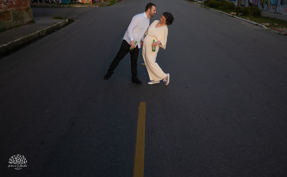 Vitória e Diogo – Casamento – Casamento Civil – Ensaio – Recepção – Casamento Íntimo – Porto – Cartório – Pôr do Sol – Antonio Rocha Fotografias – Pelotas – Fotografia de Casamento – Amor – Juntos – Oito Anos – Família – Amigos – Felicidade - Heineken