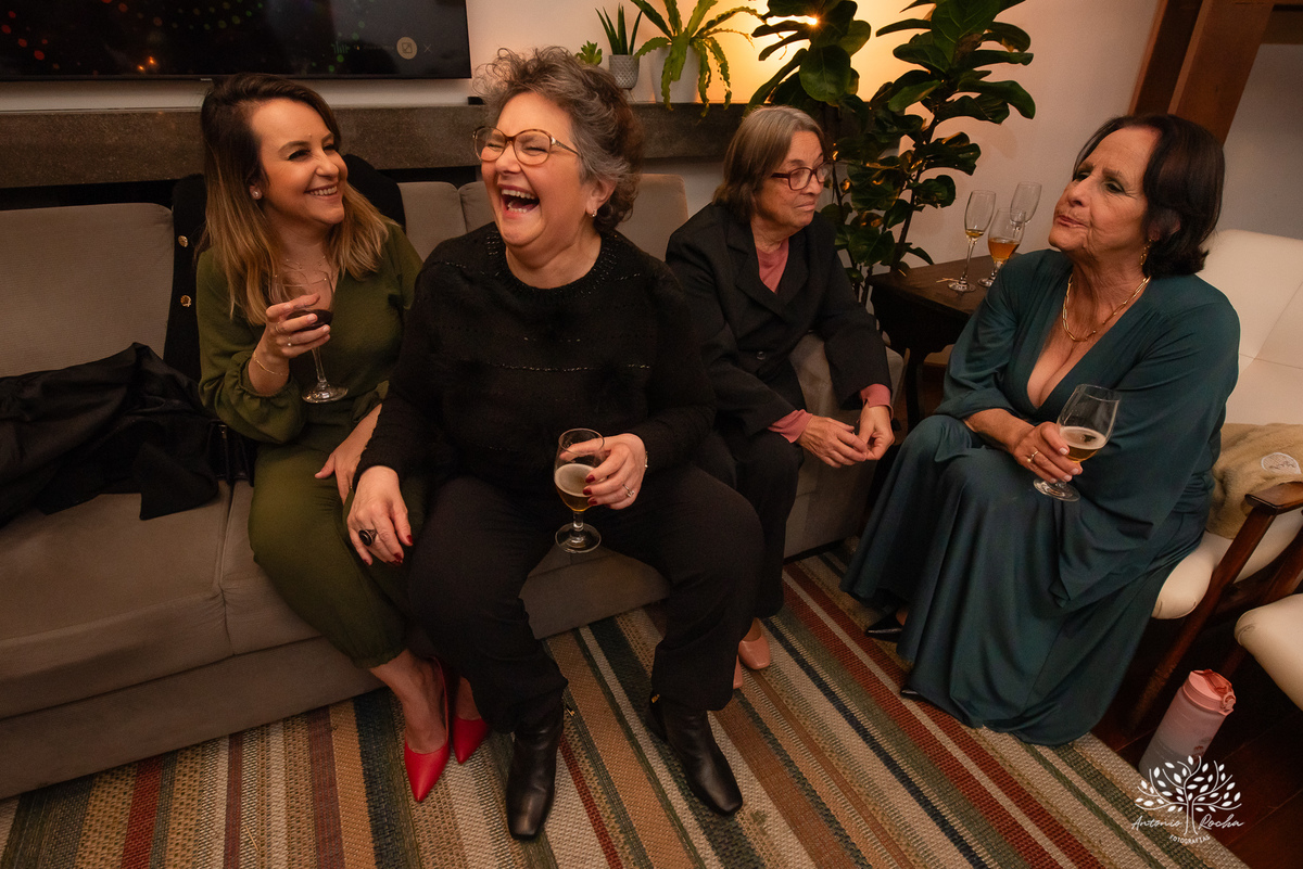 Vitória e Diogo – Casamento – Casamento Civil – Ensaio – Recepção – Casamento Íntimo – Porto – Cartório – Pôr do Sol – Antonio Rocha Fotografias – Pelotas – Fotografia de Casamento – Amor – Juntos – Oito Anos – Família – Amigos – Felicidade - Heineken