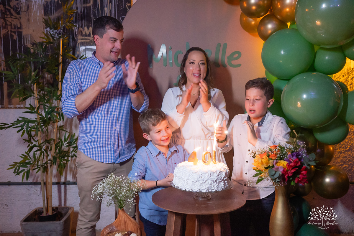 Michelle – Michelle 40 Anos – Quarenta Anos – 40 Anos – Bloco – Pelotas/RS – Festejar – Festa de 40 Anos – Michelle Tavares – Família – Amigos – Comemorar – Amizade – Noite Especial – Antonio Rocha Fotografias – Filhos – Boa música – CTG – Beach Tennis