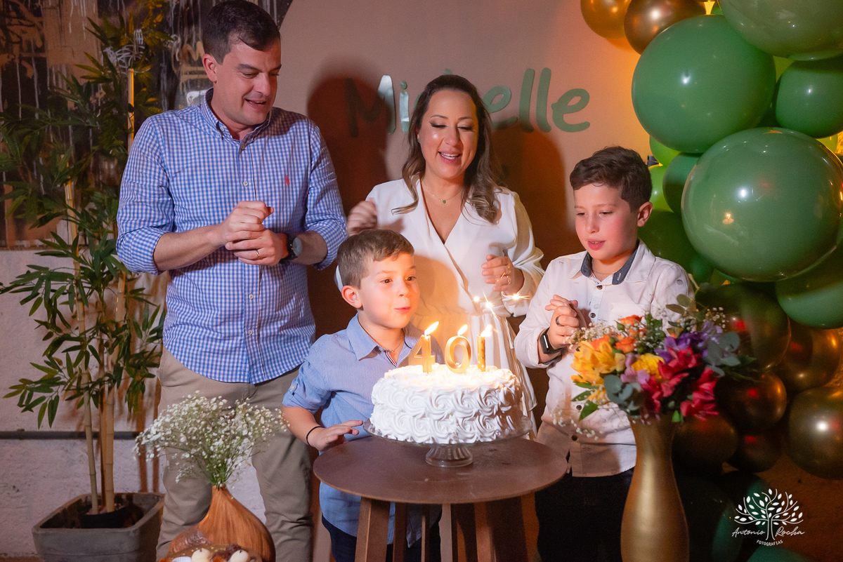 Michelle – Michelle 40 Anos – Quarenta Anos – 40 Anos – Bloco – Pelotas/RS – Festejar – Festa de 40 Anos – Michelle Tavares – Família – Amigos – Comemorar – Amizade – Noite Especial – Antonio Rocha Fotografias – Filhos – Boa música – CTG – Beach Tennis