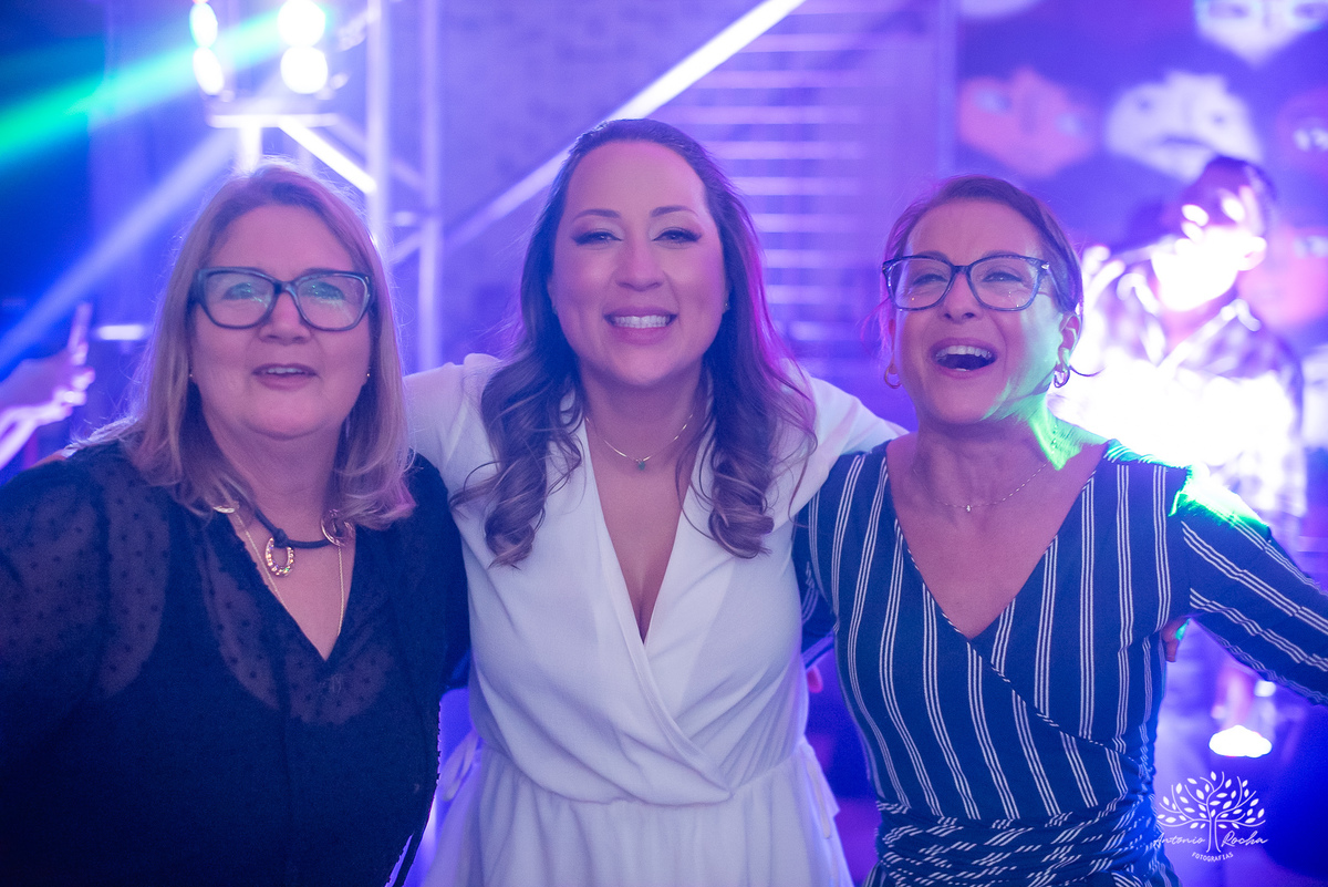 Michelle – Michelle 40 Anos – Quarenta Anos – 40 Anos – Bloco – Pelotas/RS – Festejar – Festa de 40 Anos – Michelle Tavares – Família – Amigos – Comemorar – Amizade – Noite Especial – Antonio Rocha Fotografias – Filhos – Boa música – CTG – Beach Tennis