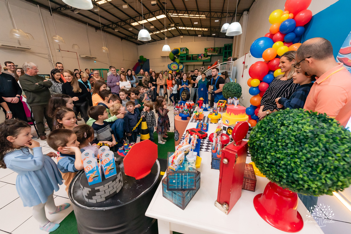 Rodrigo – 6 anos – Eleonora - Marcos – Cliff Kids – Hot Wheels - Festa Infantil  – Parabéns – Família – Fotografia de Família – Felicidade – Criança – Alegria – Amor – Dia Especial – Aniversário - Antonio Rocha Fotografias – Pelotas