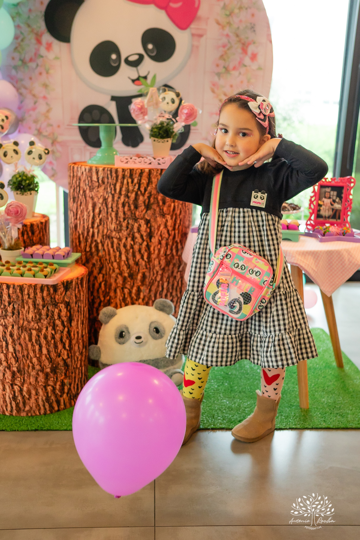 Sofia – 4 anos – Paloma – Vinicius – Lucas - Veredas – Altos do Laranjal - Festa Infantil  – Parabéns – Família – Fotografia de Família – Felicidade – Criança – Alegria – Amor – Dia Especial – Aniversário - Antonio Rocha Fotografias – Pelotas