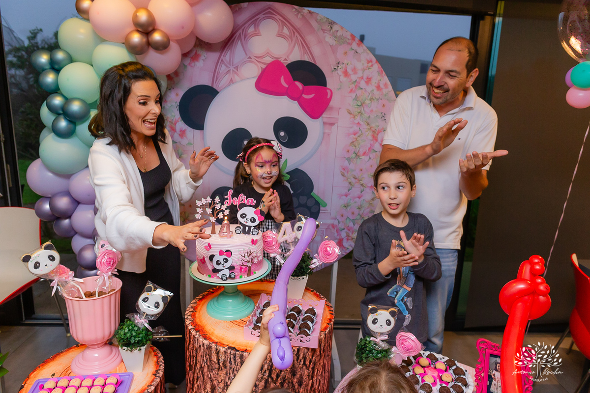 Sofia – 4 anos – Paloma – Vinicius – Lucas - Veredas – Altos do Laranjal - Festa Infantil  – Parabéns – Família – Fotografia de Família – Felicidade – Criança – Alegria – Amor – Dia Especial – Aniversário - Antonio Rocha Fotografias – Pelotas