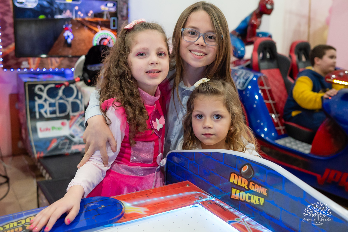 Alice – 6 Anos – Aloisio – Marilene – Mari – Loly Pop  – Criança Feliz – Patrulha Canina – Sky – Alaska - Fotografia de Família – Docinhos - Parabéns – Antonio Rocha Fotografias – Pelotas