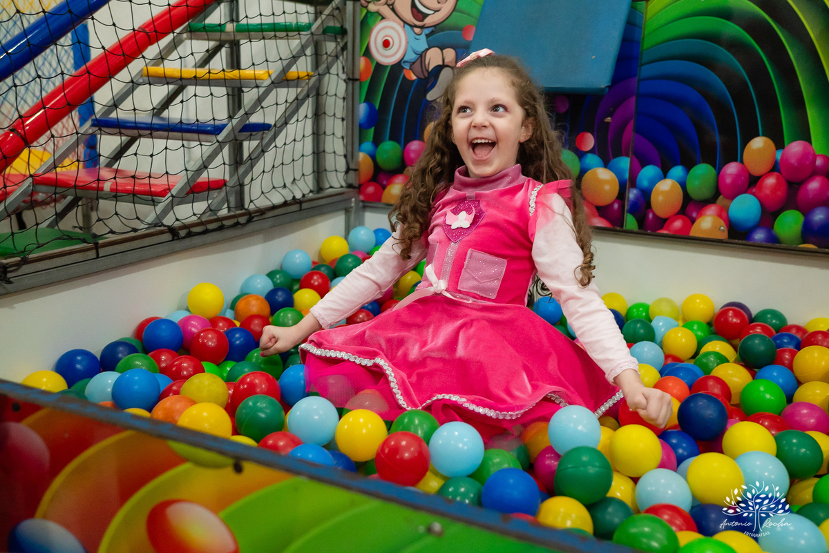 Alice – 6 Anos – Aloisio – Marilene – Mari – Loly Pop  – Criança Feliz – Patrulha Canina – Sky – Alaska - Fotografia de Família – Docinhos - Parabéns – Antonio Rocha Fotografias – Pelotas