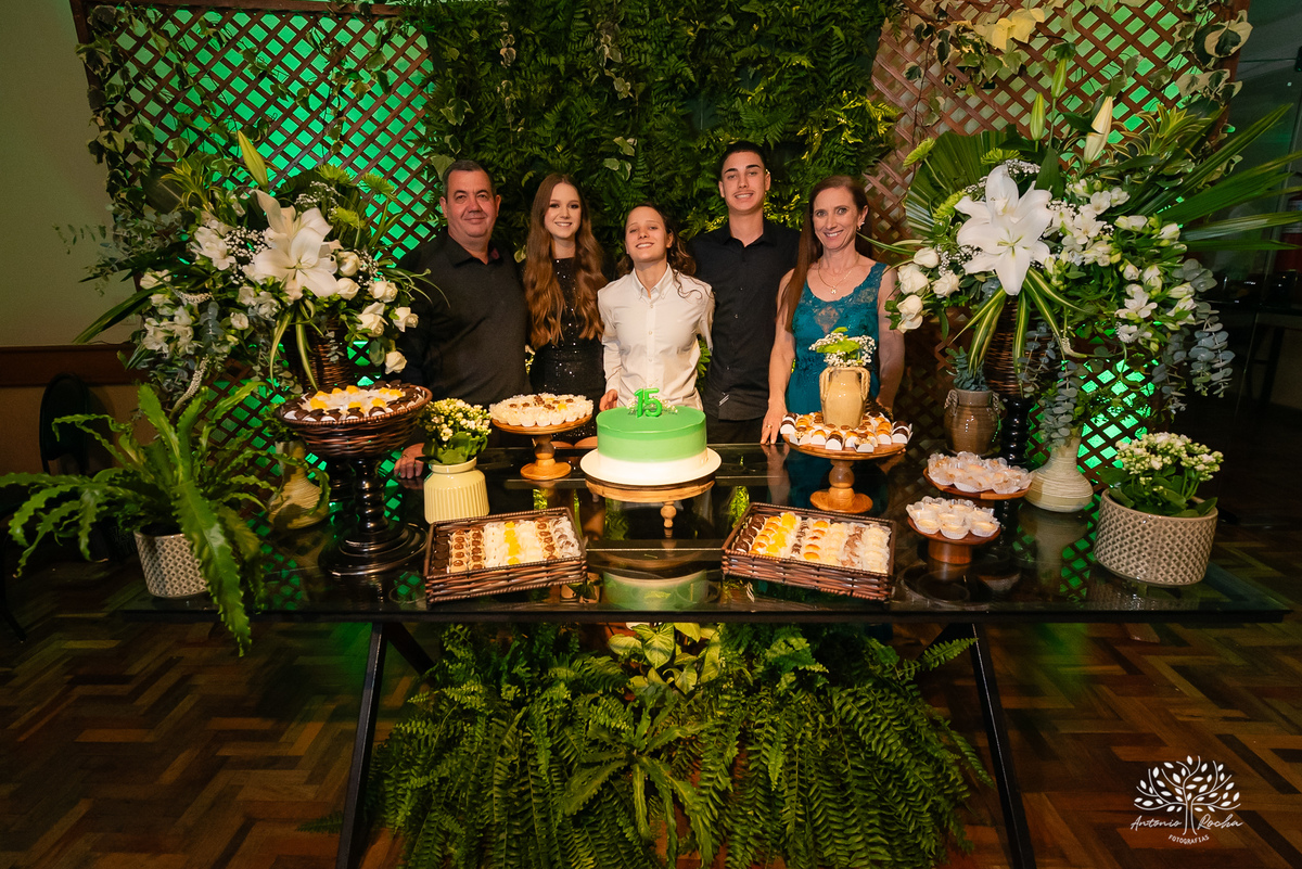 Joana – 15 anos – Salão de Eventos G2 – Pista de Dança – DJ – Infinity Bartender – Festa de 15 anos – Drinks – Antonio Rocha Fotografias – Pelotas – Satolep