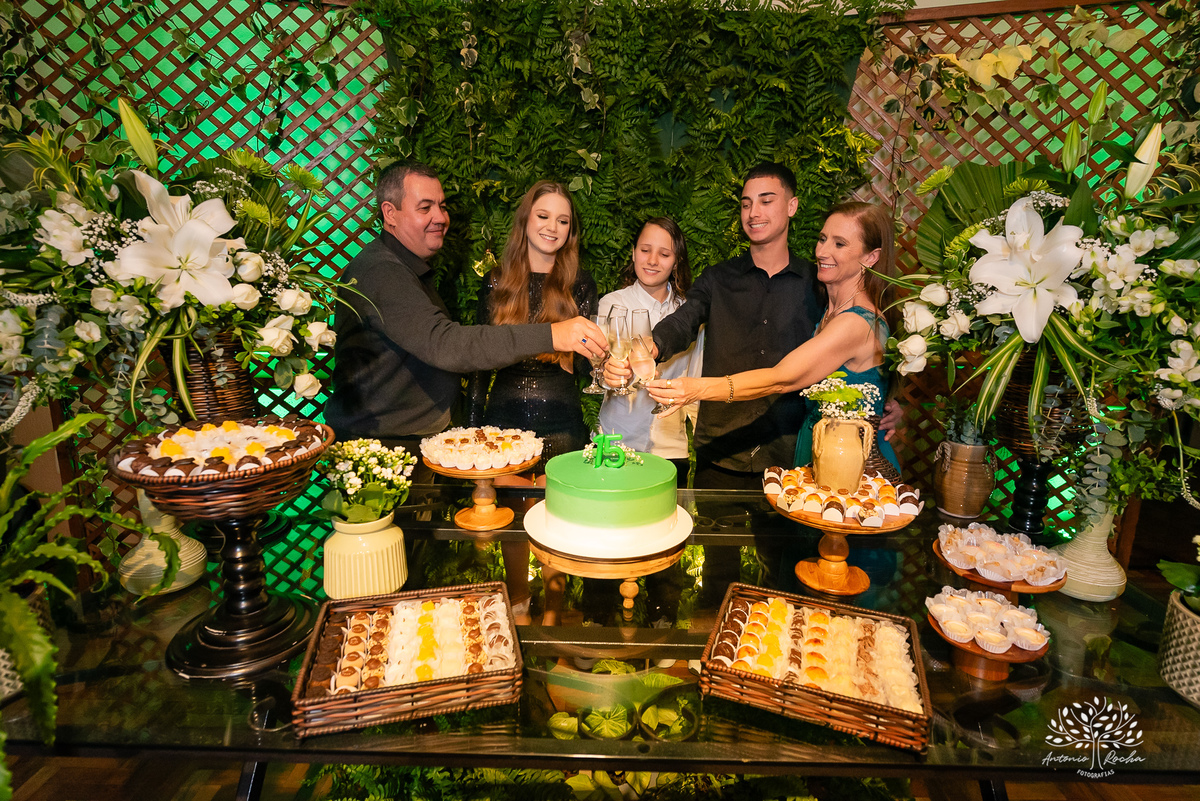 Joana – 15 anos – Salão de Eventos G2 – Pista de Dança – DJ – Infinity Bartender – Festa de 15 anos – Drinks – Antonio Rocha Fotografias – Pelotas – Satolep