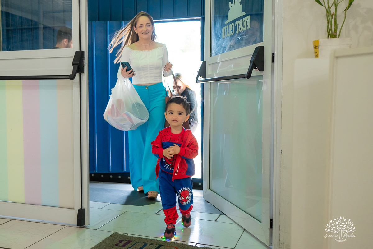 Gustavo – Gustavo 3 Anos – Ricardo – Samantha - Criança Feliz – Fotografia de Família – Homem Aranha – Fest Club - Parabéns – Antonio Rocha Fotografias – Pelotas 