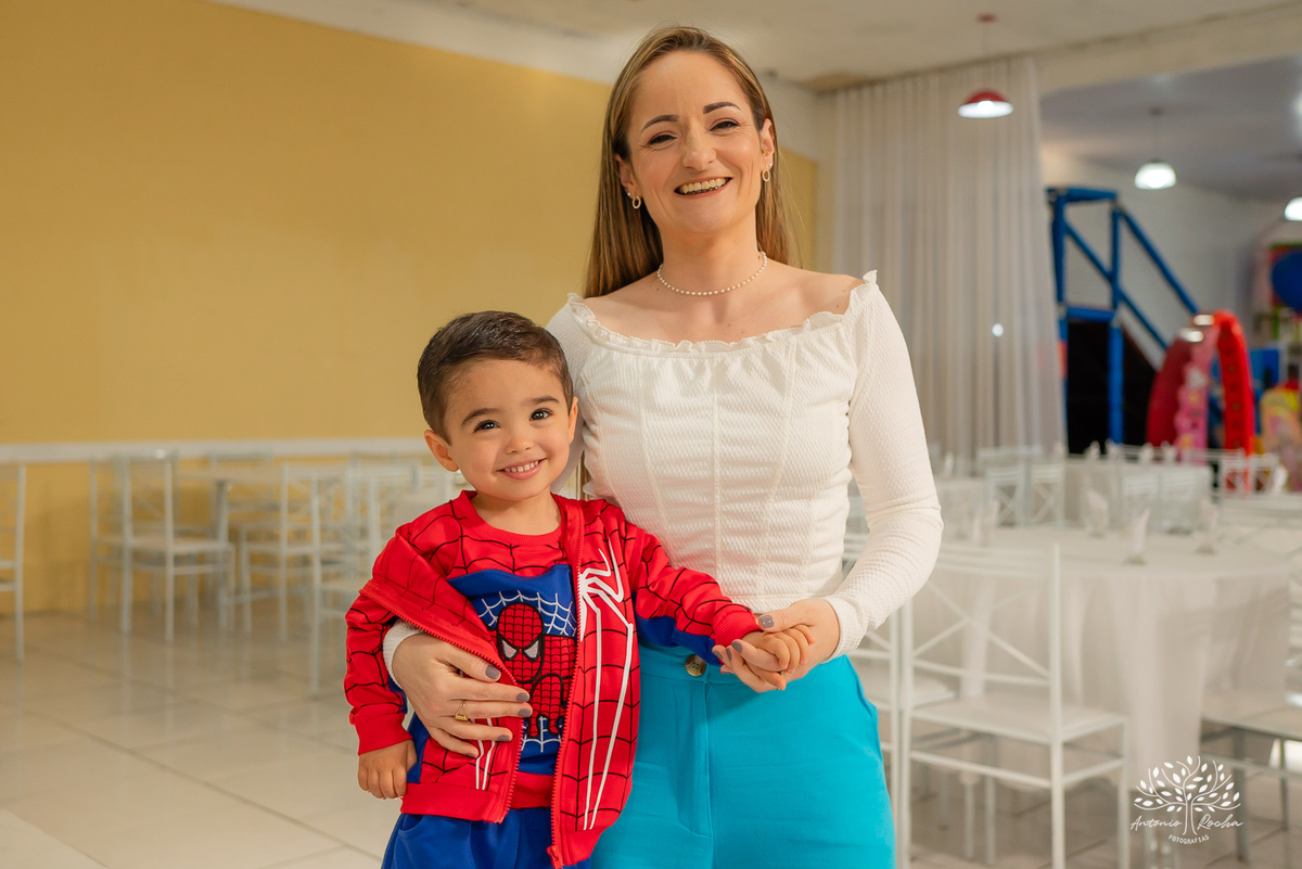 Gustavo – Gustavo 3 Anos – Ricardo – Samantha - Criança Feliz – Fotografia de Família – Homem Aranha – Fest Club - Parabéns – Antonio Rocha Fotografias – Pelotas 