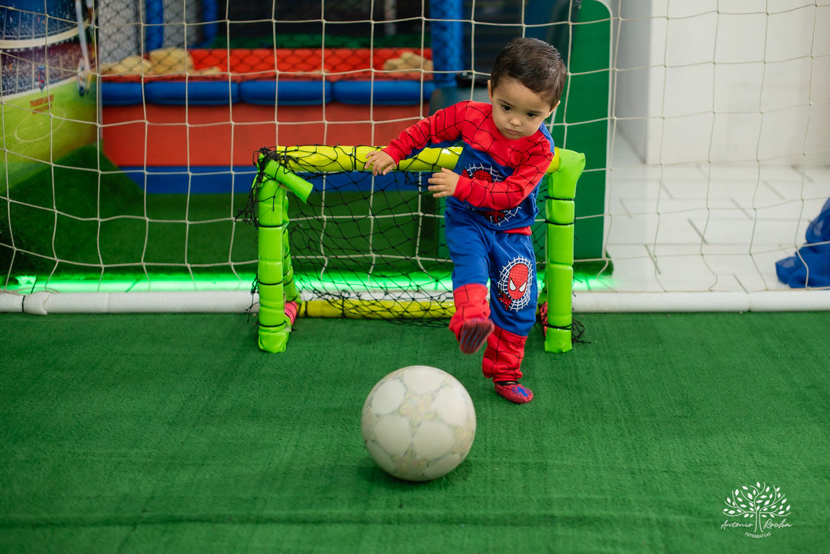 Gustavo – Gustavo 3 Anos – Ricardo – Samantha - Criança Feliz – Fotografia de Família – Homem Aranha – Fest Club - Parabéns – Antonio Rocha Fotografias – Pelotas 