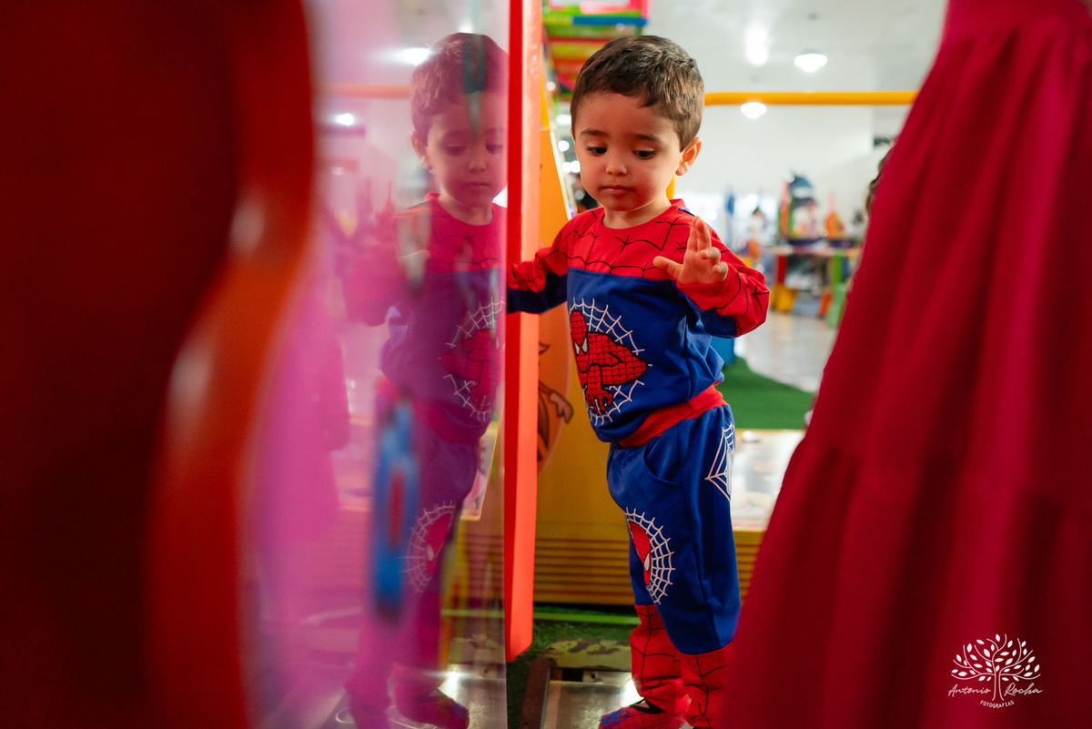 Gustavo – Gustavo 3 Anos – Ricardo – Samantha - Criança Feliz – Fotografia de Família – Homem Aranha – Fest Club - Parabéns – Antonio Rocha Fotografias – Pelotas 