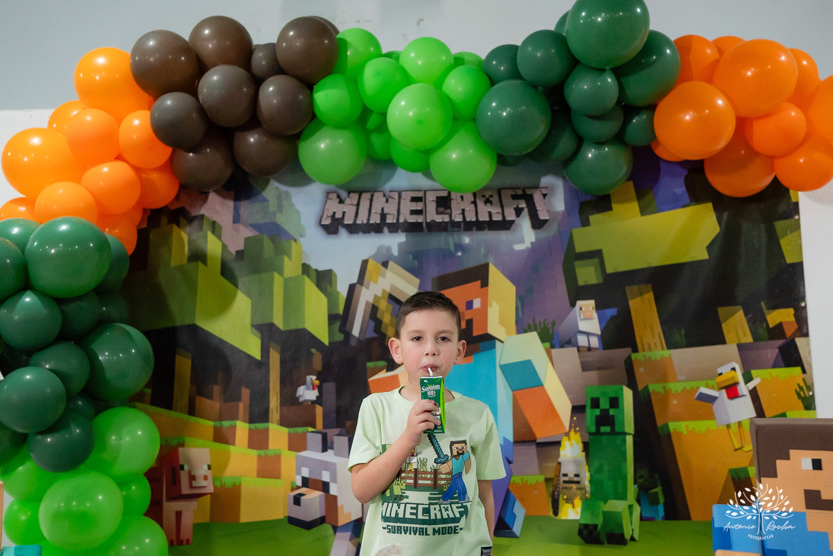 Bernardo – Bê – Douglas – Bianca - Antonella - Criança Feliz – Fotografia de Família – Minecraft - Parabéns – Antonio Rocha Fotografias – Pelotas