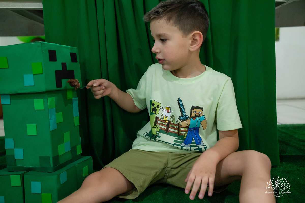 Bernardo – Bê – Douglas – Bianca - Antonella - Criança Feliz – Fotografia de Família – Minecraft - Parabéns – Antonio Rocha Fotografias – Pelotas