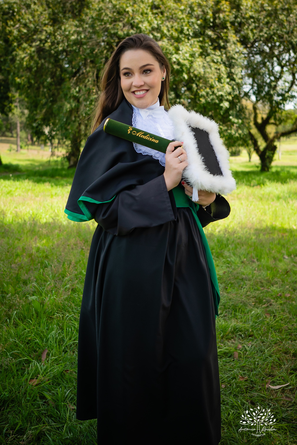 Maria Vitória Turri – Formaturaa – Medicina – UCPel – ATM24 – Pelotas – Satolep – Antonio Rocha Fotografias – Ensaio Externo – Clube Campestre