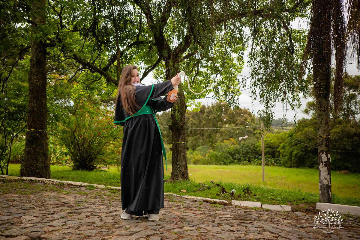 Maria Vitória Turri – Formaturaa – Medicina – UCPel – ATM24 – Pelotas – Satolep – Antonio Rocha Fotografias – Ensaio Externo – Clube Campestre