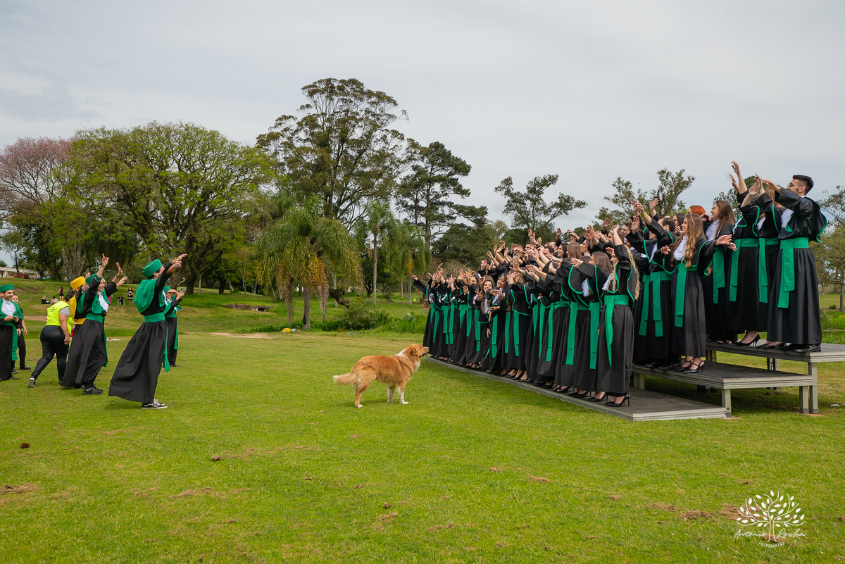 Maria Vitória Turri – Formaturaa – Medicina – UCPel – ATM24 – Pelotas – Satolep – Antonio Rocha Fotografias – Ensaio Externo – Clube Campestre