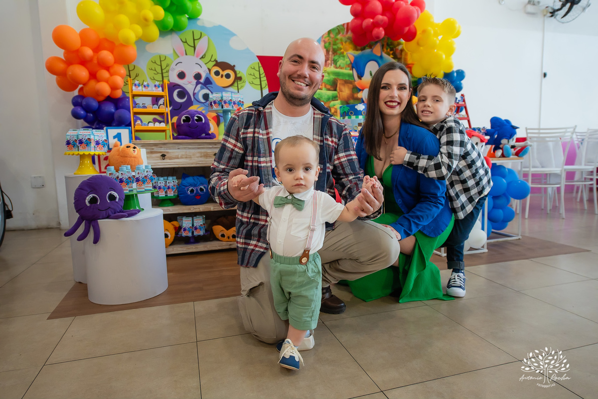 Thiago – Lucca – 6 anos – 1 ano – Primeiro Aninho – Roberta – Tairi – Bolo Fofo – Sonic – Loly Pop Festas infantis – São Francisco – Irmão mais velho – Irmão mais novo - Pelotas – Satolep – Antonio Rocha Fotografias