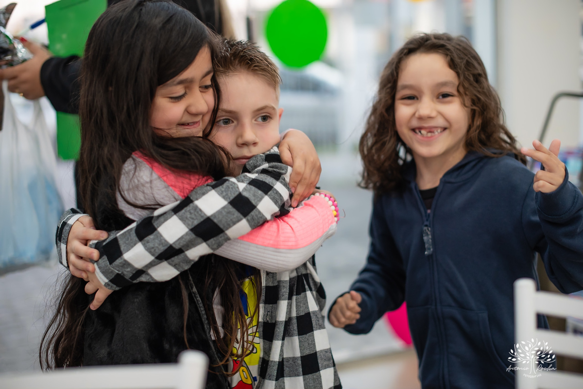 Thiago – Lucca – 6 anos – 1 ano – Primeiro Aninho – Roberta – Tairi – Bolo Fofo – Sonic – Loly Pop Festas infantis – São Francisco – Irmão mais velho – Irmão mais novo - Pelotas – Satolep – Antonio Rocha Fotografias