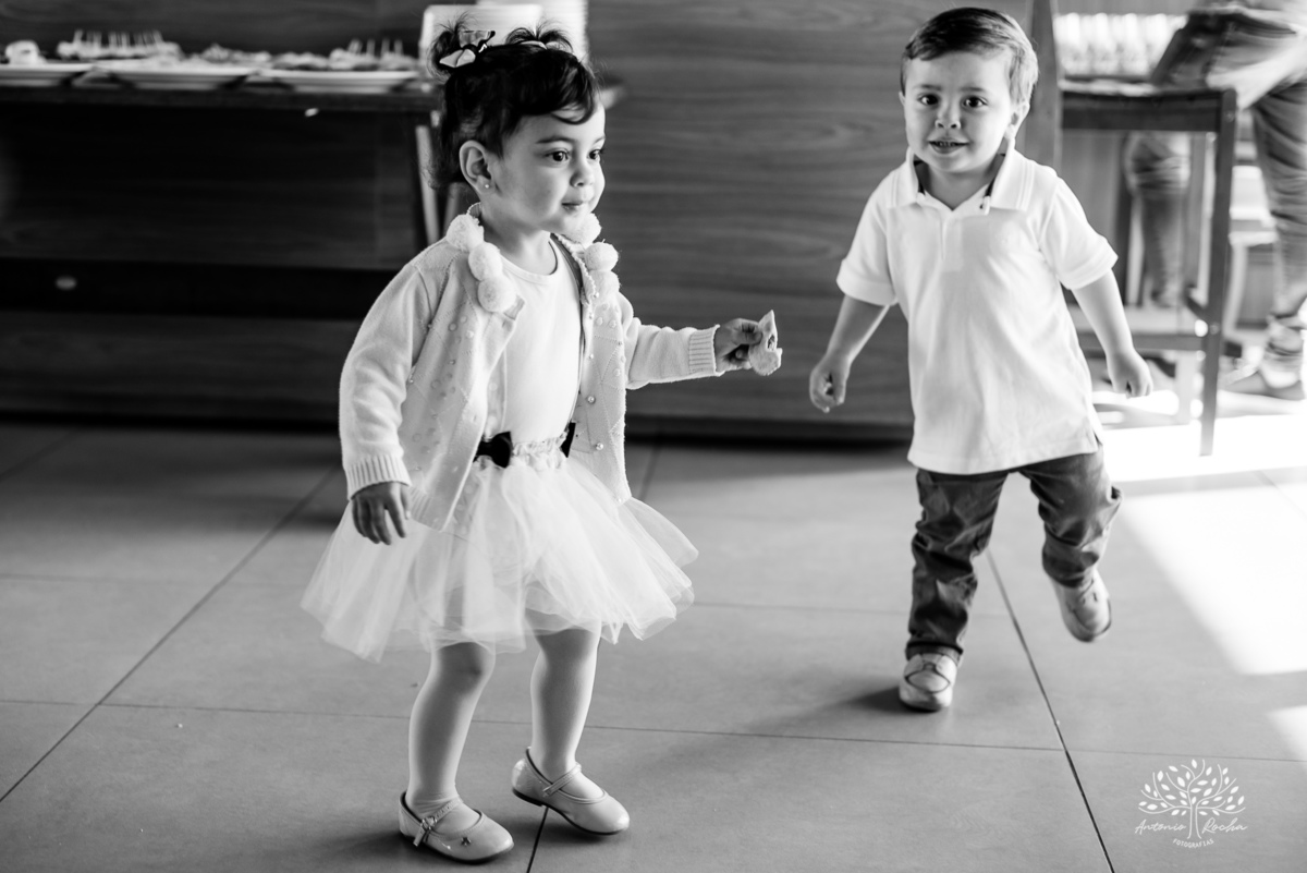 Martina - 2 anos - Festa Infantil - Festa de Criança - Fotografia de Família - Minnie - Kaka Baby Sitteer - Batom - Docinho - Primeiro Doce - Antonio Rocha Fotografias - Satolep - Pelotas