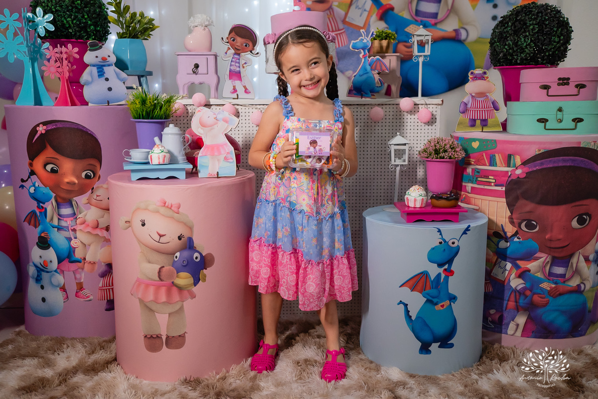 Esther – 5 anos - Festa Infantil - Festa de Criança - Fotografia de Família – Doutora Brinquedos - Antonio Rocha Fotografias - Satolep - Pelotas