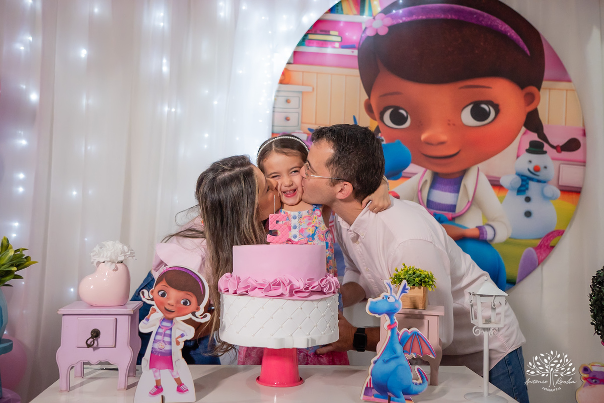 Esther – 5 anos - Festa Infantil - Festa de Criança - Fotografia de Família – Doutora Brinquedos - Antonio Rocha Fotografias - Satolep - Pelotas