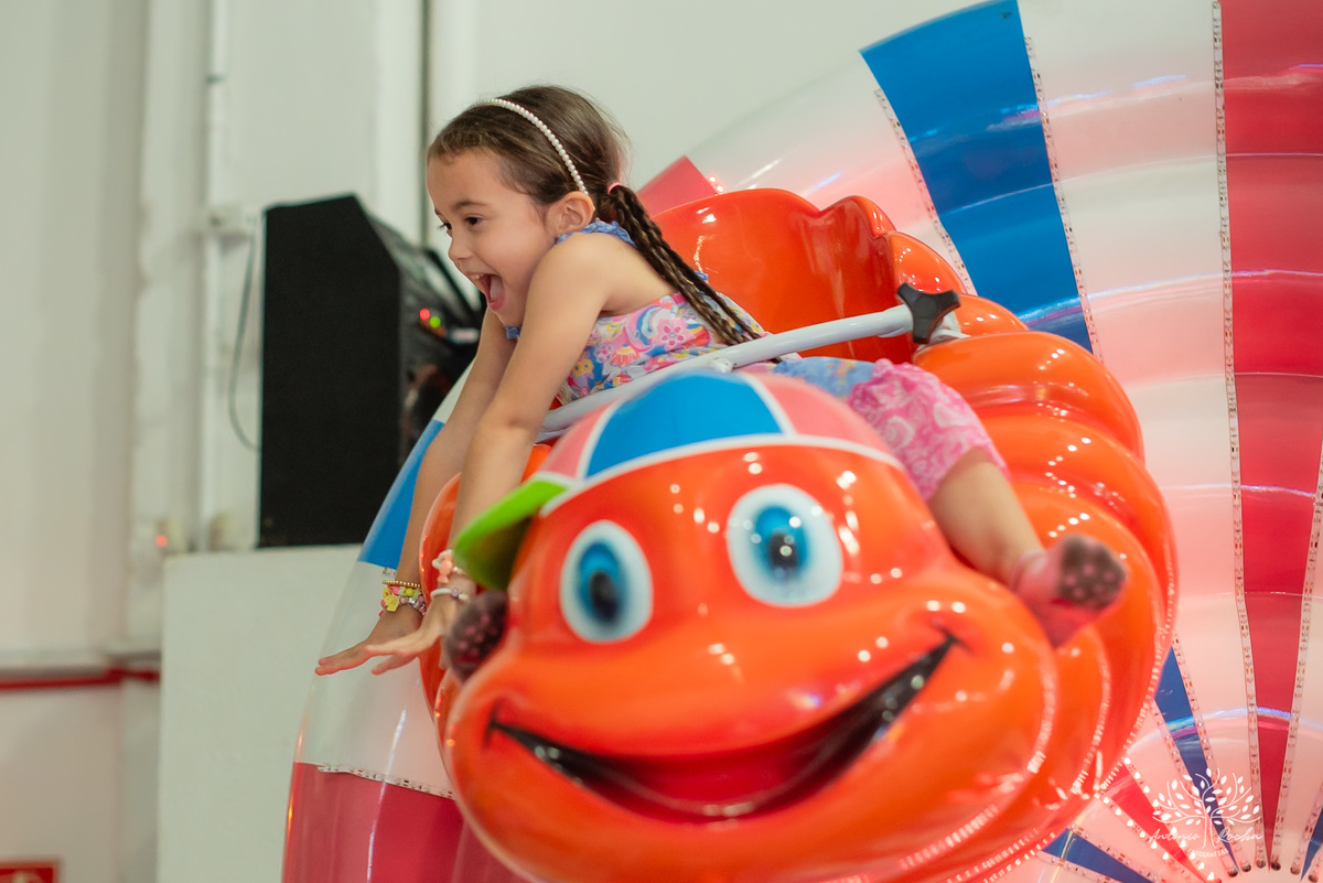 Esther – 5 anos - Festa Infantil - Festa de Criança - Fotografia de Família – Doutora Brinquedos - Antonio Rocha Fotografias - Satolep - Pelotas