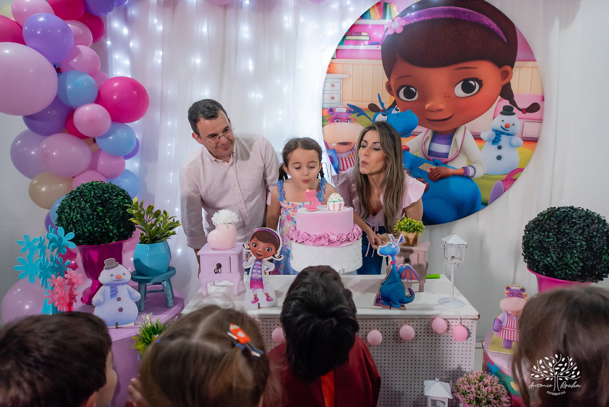 Esther – 5 anos - Festa Infantil - Festa de Criança - Fotografia de Família – Doutora Brinquedos - Antonio Rocha Fotografias - Satolep - Pelotas