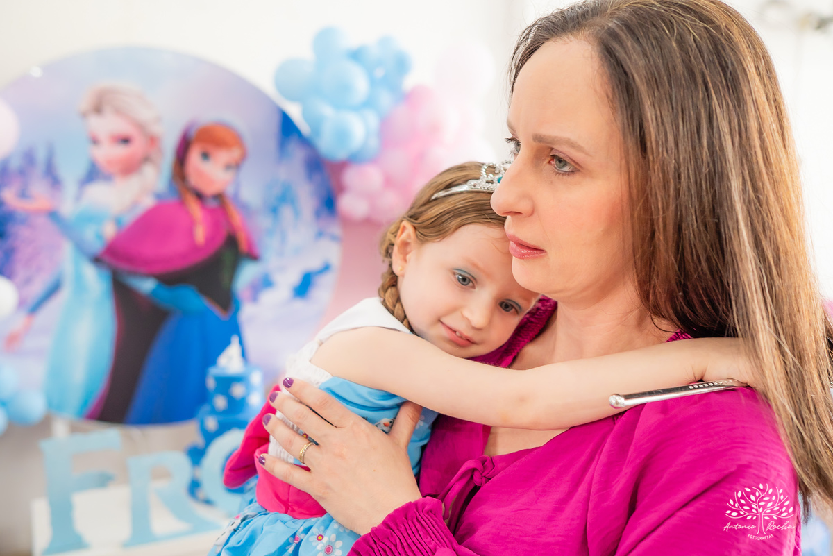 Isabela – 4 anos -  Festa Infantil - Festa de Criança - Fotografia de Família – Fronzen – Olof - Antonio Rocha Fotografias - Satolep - Pelotas