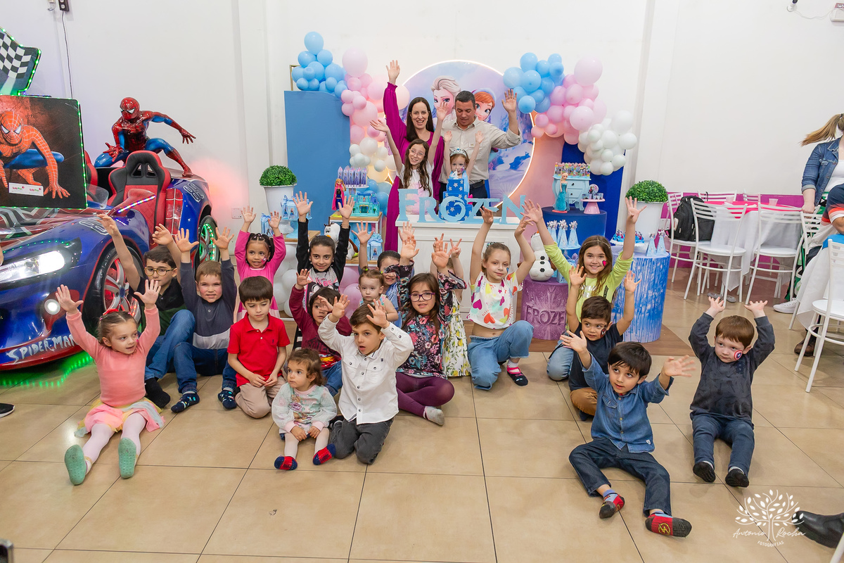Isabela – 4 anos -  Festa Infantil - Festa de Criança - Fotografia de Família – Fronzen – Olof - Antonio Rocha Fotografias - Satolep - Pelotas
