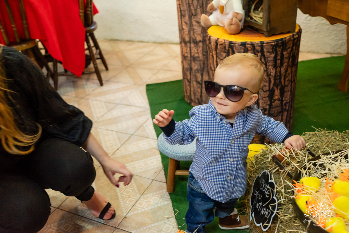Arthur – 1 ano - Festa Infantil - Festa de Criança - Fotografia de Família – Fazendinha –Hortinha do Arthur - Antonio Rocha Fotografias - Satolep - Pelotas