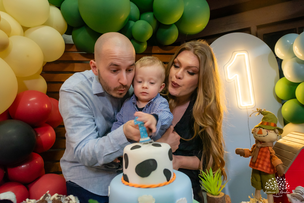 Arthur – 1 ano - Festa Infantil - Festa de Criança - Fotografia de Família – Fazendinha –Hortinha do Arthur - Antonio Rocha Fotografias - Satolep - Pelotas
