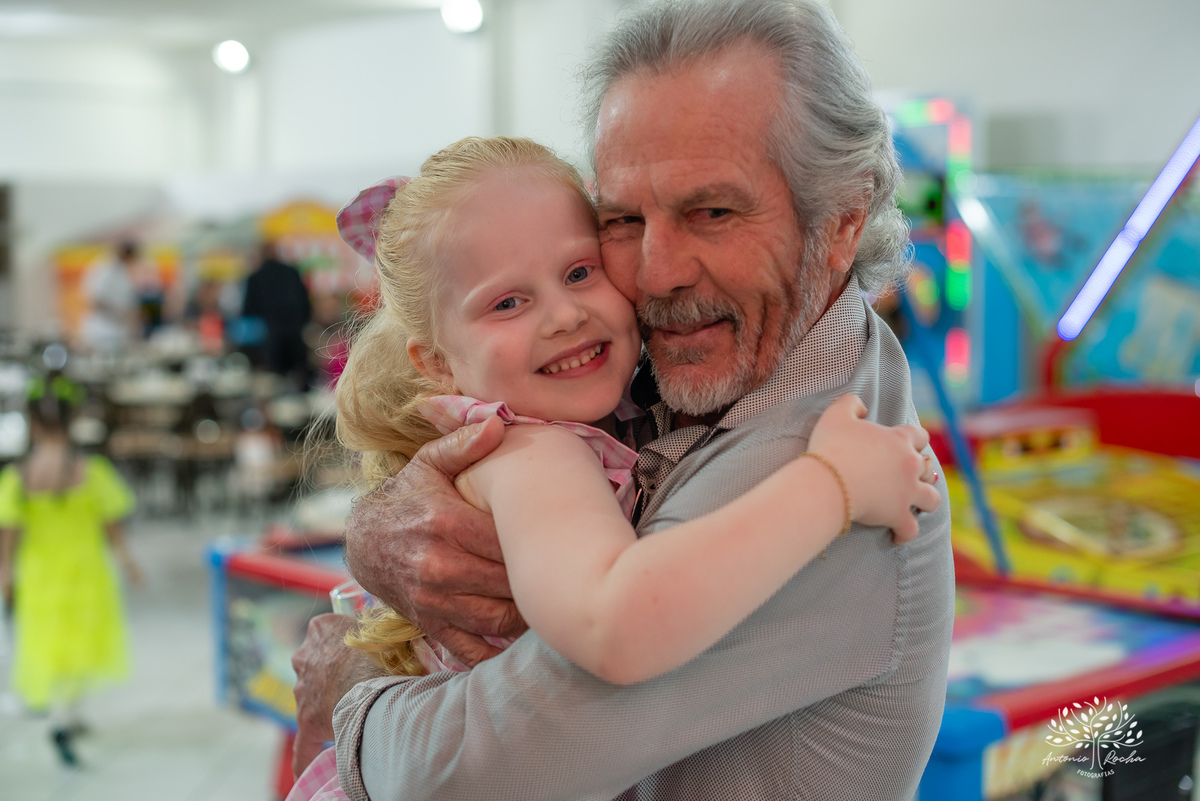 Lavínia – Lala – 5 anos – Robson – Simone - Festa Infantil - Festa de Criança - Fotografia de Família – Barbie– Tio Guigui – Antonio Rocha Fotografias - Satolep - Pelotas