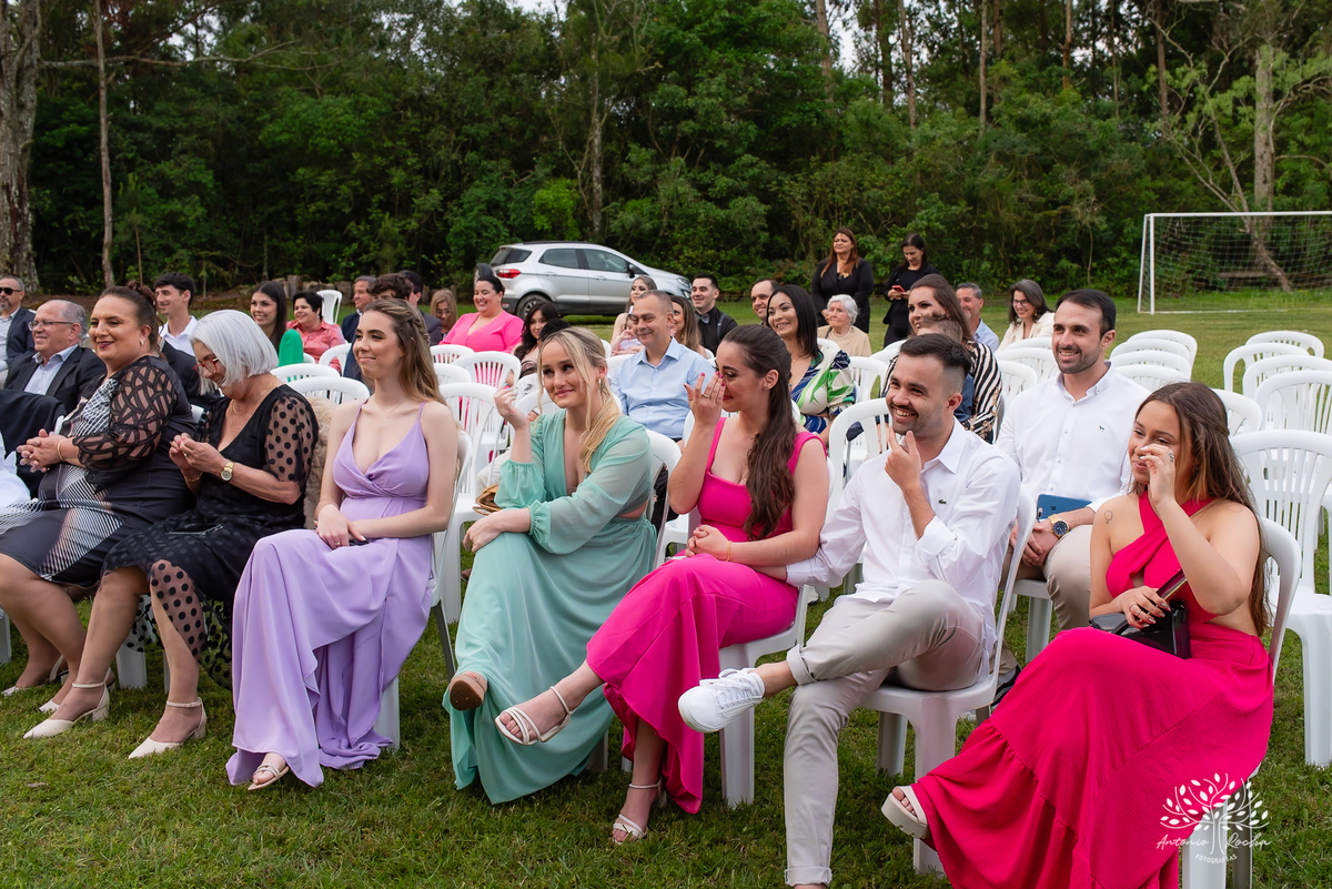 Casamento Cata e Dani - Catarina e Daniel - Clube Caça e Pesca - Casamento ao ar livre - buquê - noivo - noiva - filhos - alianças - pajem - aia - vestido de noiva - Antonio Rocha Fotografias - Pelotas - RS - Cerimônia e Festa de Casamento - Fábio Saraiva