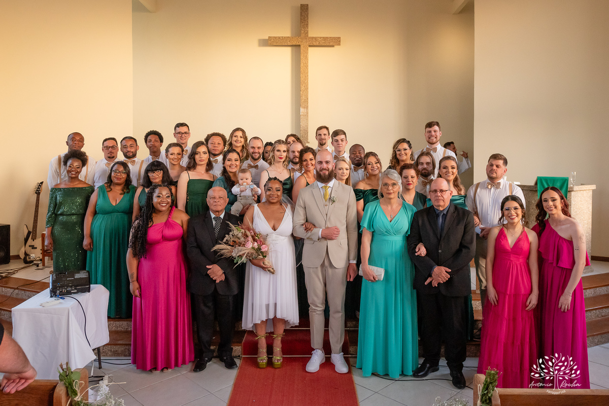 Caroline – Carol – Filipe – Casamento – Hora do Sim – Dia do Sim – Noivo – Noiva – Carro Antigo – Vestido de Noiva – Terno do Noivo – Buquê dos Sonhos - Pelotas - Antonio Rocha