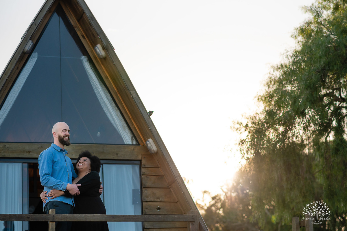 Caroline – Carol – Filipe – Casamento – Hora do Sim – Dia do Sim – Noivo – Noiva – Carro Antigo – Vestido de Noiva – Terno do Noivo – Buquê dos Sonhos - Pelotas - Antonio Rocha - Cabana - Morro Redondo - Bella Vista - Motoqueiro
