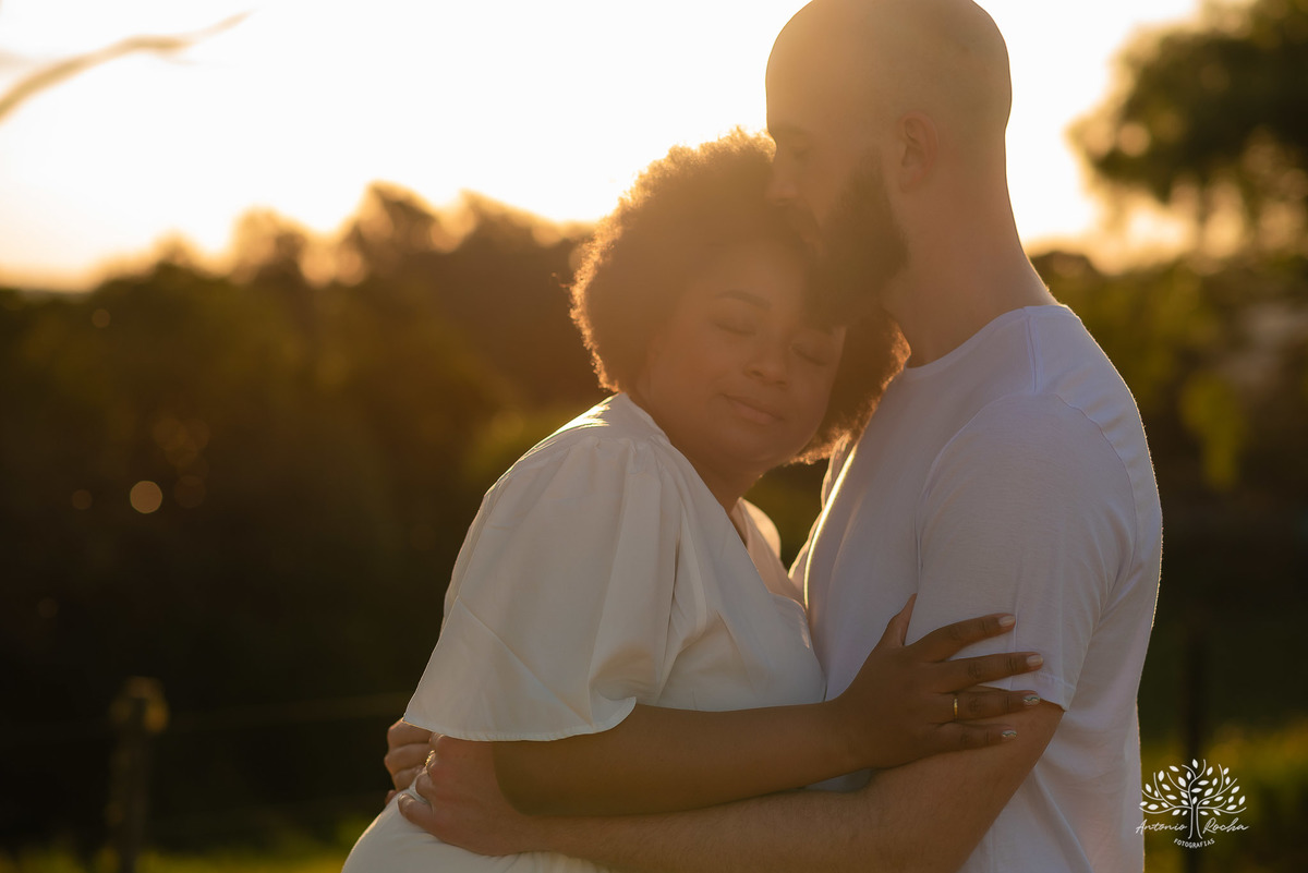 Caroline – Carol – Filipe – Casamento – Hora do Sim – Dia do Sim – Noivo – Noiva – Carro Antigo – Vestido de Noiva – Terno do Noivo – Buquê dos Sonhos - Pelotas - Antonio Rocha - Cabana - Morro Redondo - Bella Vista - Motoqueiro