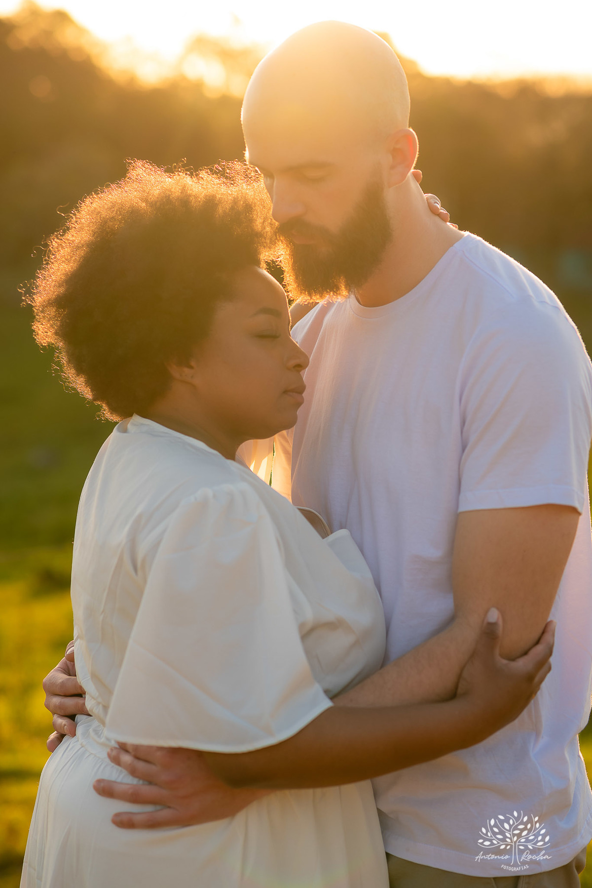 Caroline – Carol – Filipe – Casamento – Hora do Sim – Dia do Sim – Noivo – Noiva – Carro Antigo – Vestido de Noiva – Terno do Noivo – Buquê dos Sonhos - Pelotas - Antonio Rocha - Cabana - Morro Redondo - Bella Vista - Motoqueiro