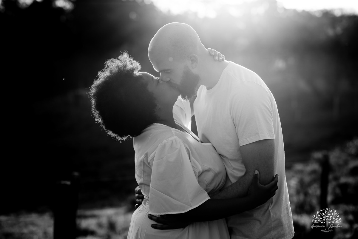 Caroline – Carol – Filipe – Casamento – Hora do Sim – Dia do Sim – Noivo – Noiva – Carro Antigo – Vestido de Noiva – Terno do Noivo – Buquê dos Sonhos - Pelotas - Antonio Rocha - Cabana - Morro Redondo - Bella Vista - Motoqueiro