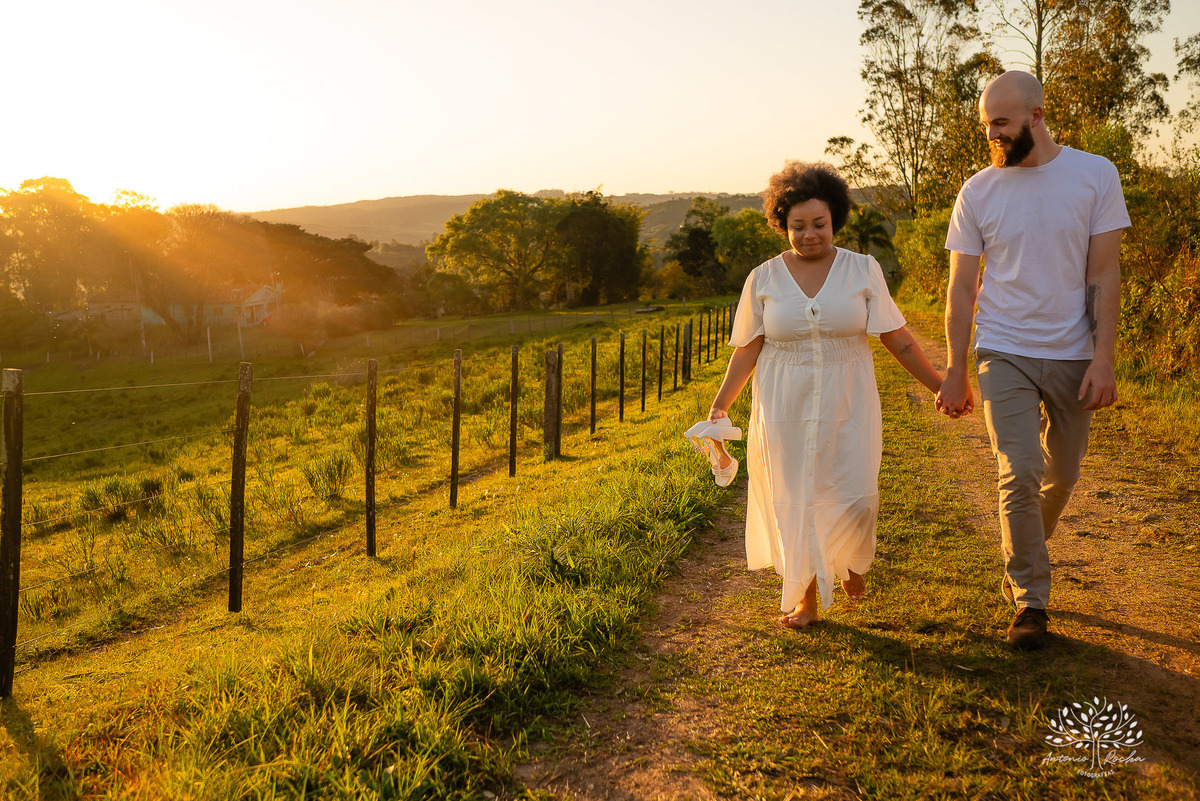 Caroline – Carol – Filipe – Casamento – Hora do Sim – Dia do Sim – Noivo – Noiva – Carro Antigo – Vestido de Noiva – Terno do Noivo – Buquê dos Sonhos - Pelotas - Antonio Rocha - Cabana - Morro Redondo - Bella Vista - Motoqueiro