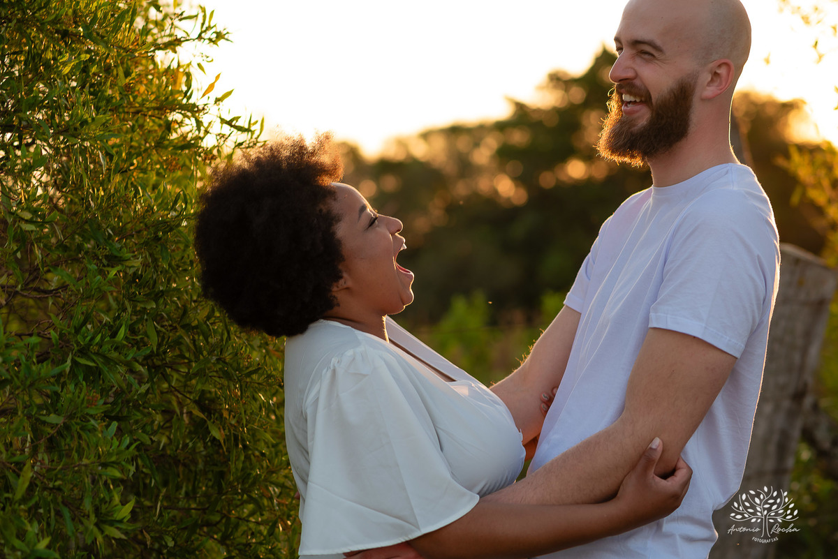 Caroline – Carol – Filipe – Casamento – Hora do Sim – Dia do Sim – Noivo – Noiva – Carro Antigo – Vestido de Noiva – Terno do Noivo – Buquê dos Sonhos - Pelotas - Antonio Rocha - Cabana - Morro Redondo - Bella Vista - Motoqueiro